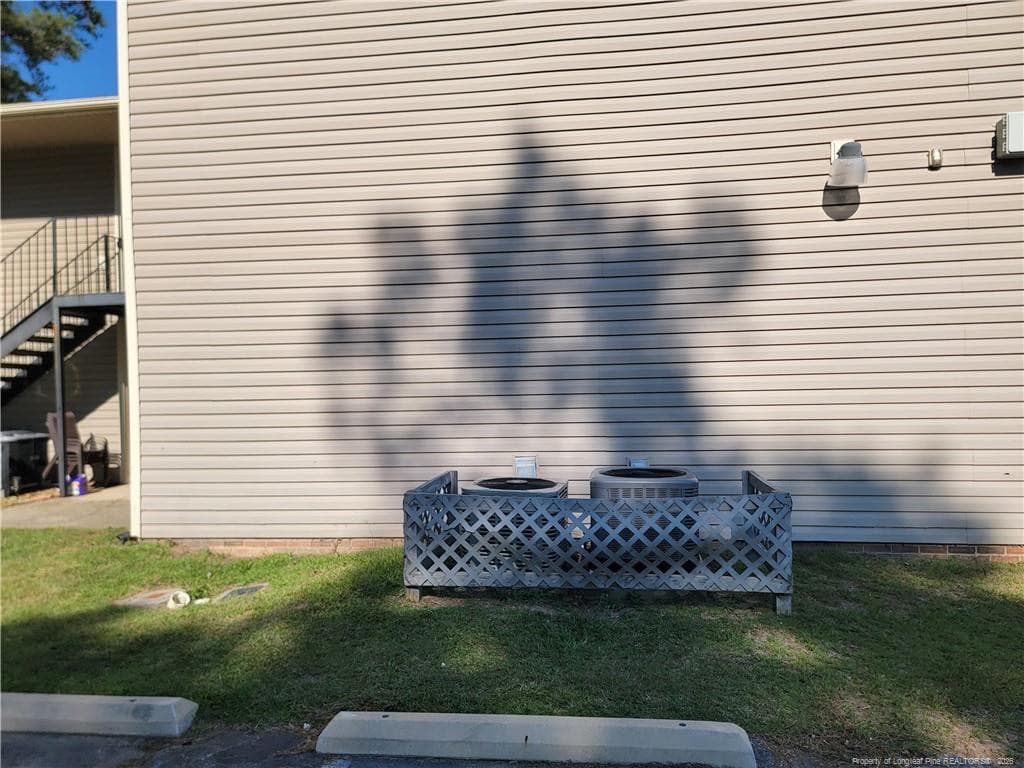 SIDE OF THE BUILDING 1128 - 1128 SOUTHWOOD Drive 4, Fayetteville, NC 28314, Fayetteville