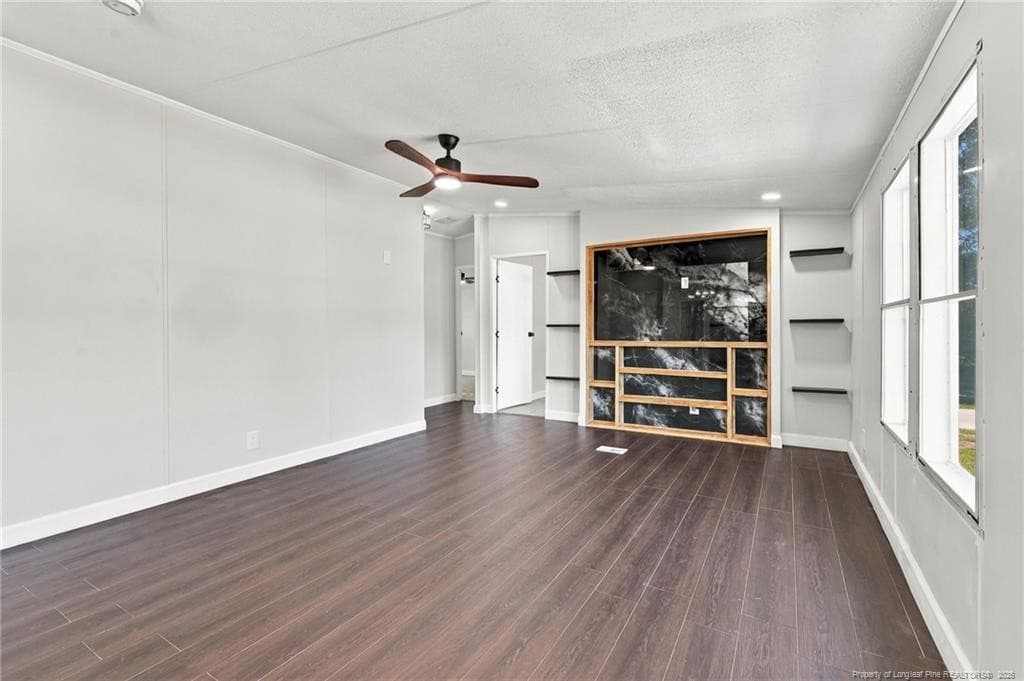 Photo 4 - 824 Shaker Town Road, Fayetteville, NC 28312