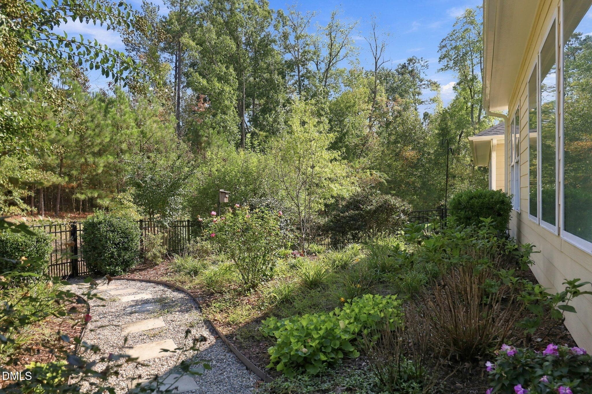 312 Middleton Pl - Garden 6 - 312 Middleton Place, Chapel Hill, NC 27516, Chapel Hill