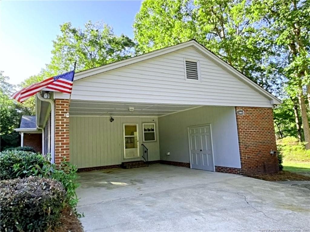 Photo 11 - 1904 Lord Ashley Drive, Sanford, NC 27330, Sanford