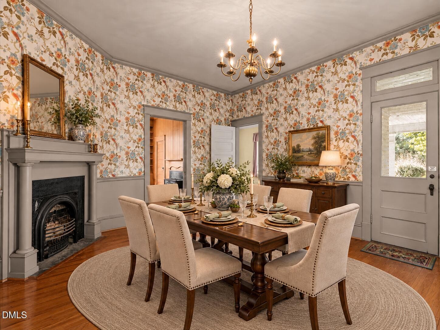 Dining 2 S - 302 Halifax Street, Warrenton, NC 27589