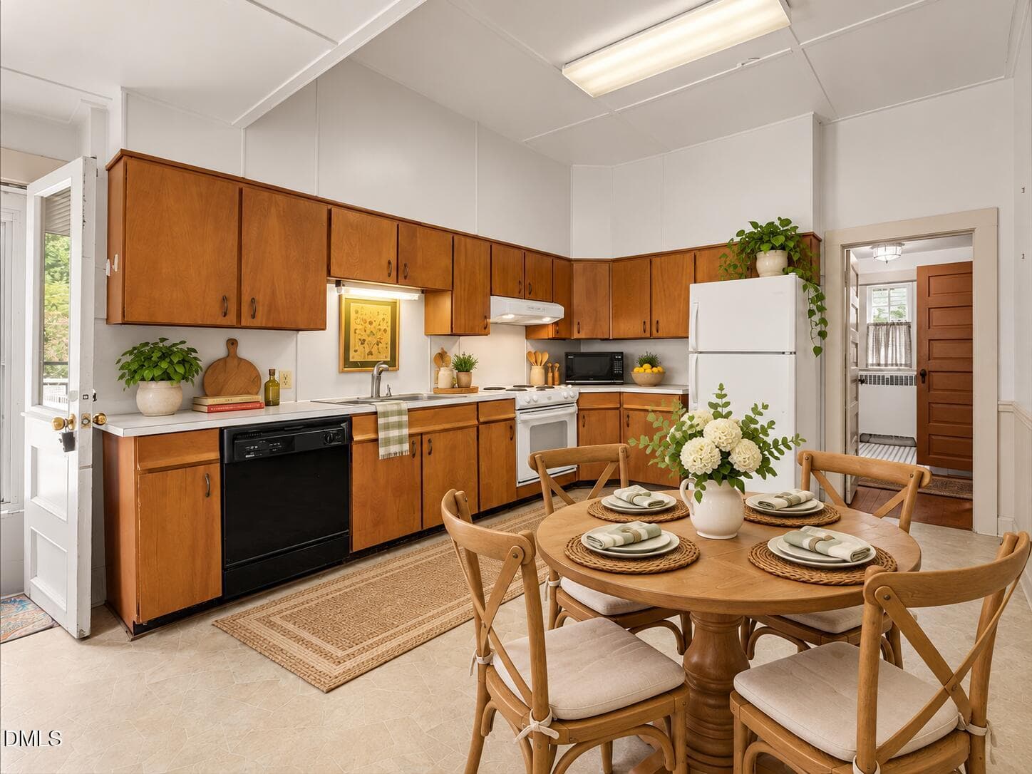 Kitchen 1 S - 302 Halifax Street, Warrenton, NC 27589