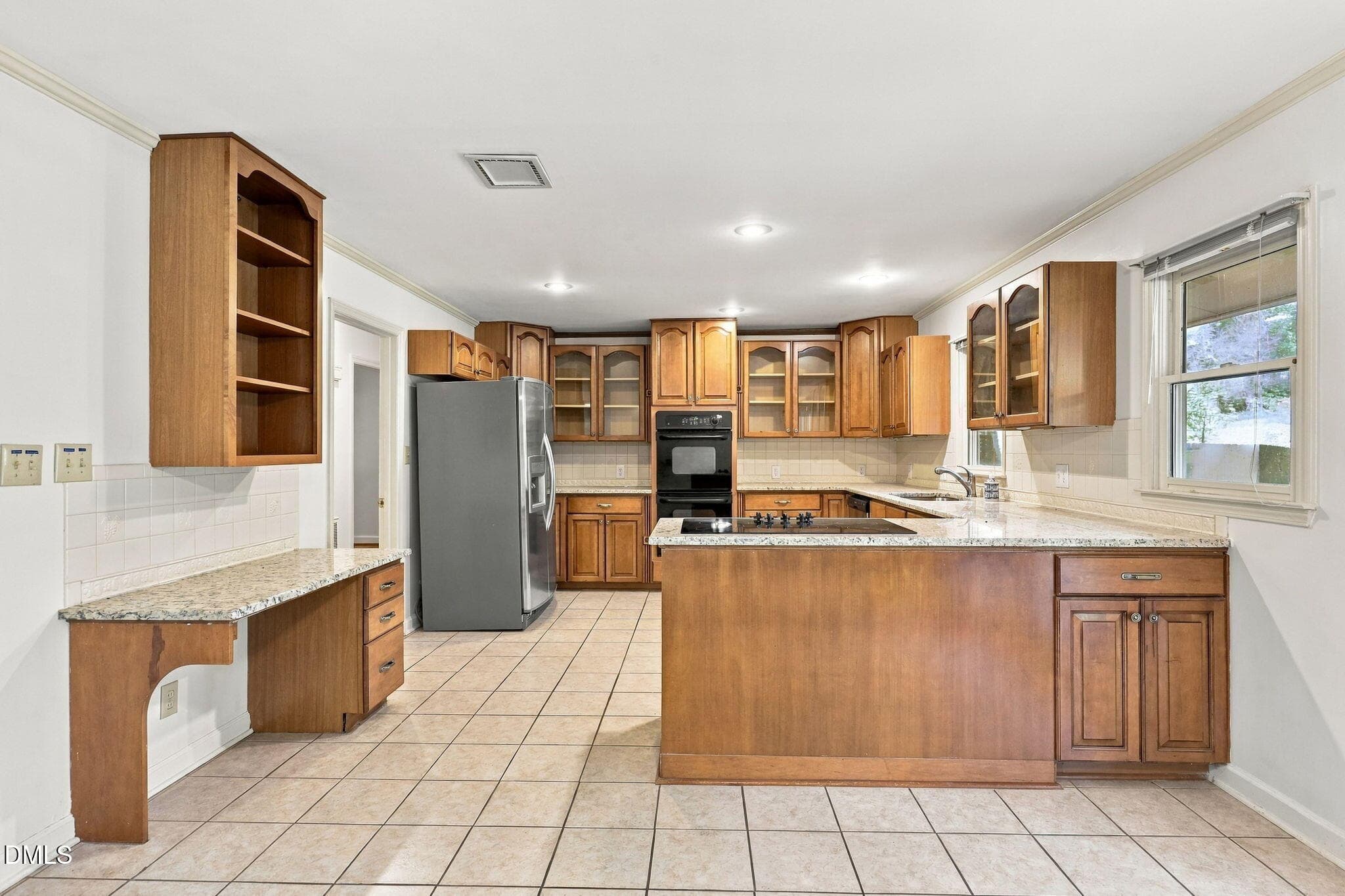 23-web-or-mls-IMG_2855_edit - 5812 Deblyn Avenue, Raleigh, NC 27612, Raleigh