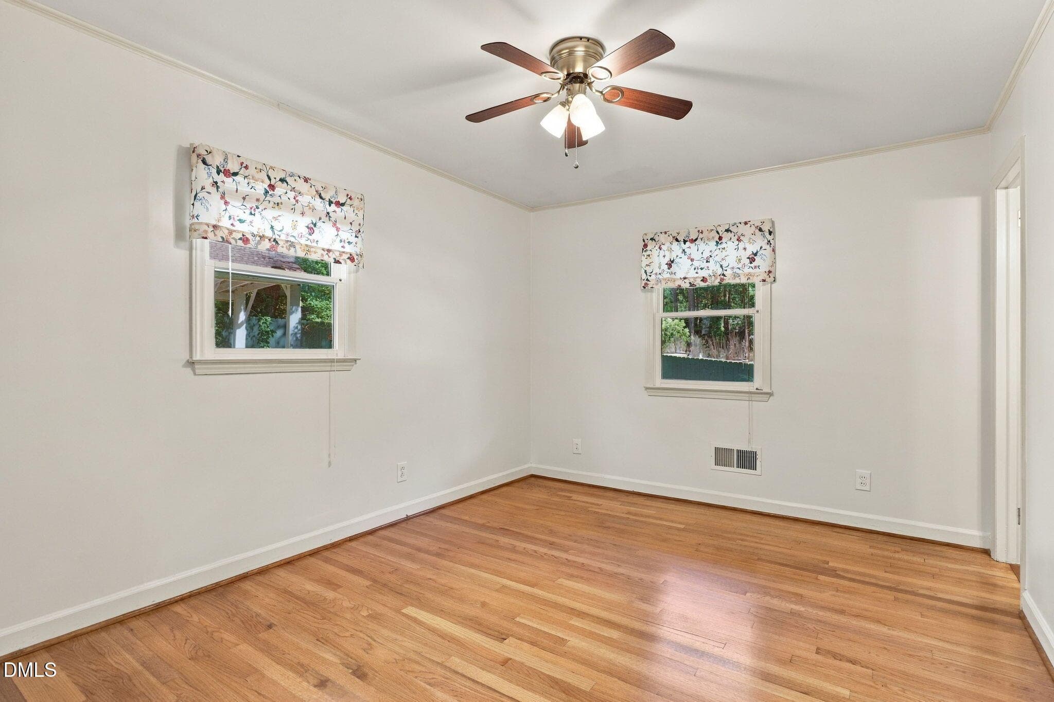 33-web-or-mls-IMG_2885 - 5812 Deblyn Avenue, Raleigh, NC 27612, Raleigh