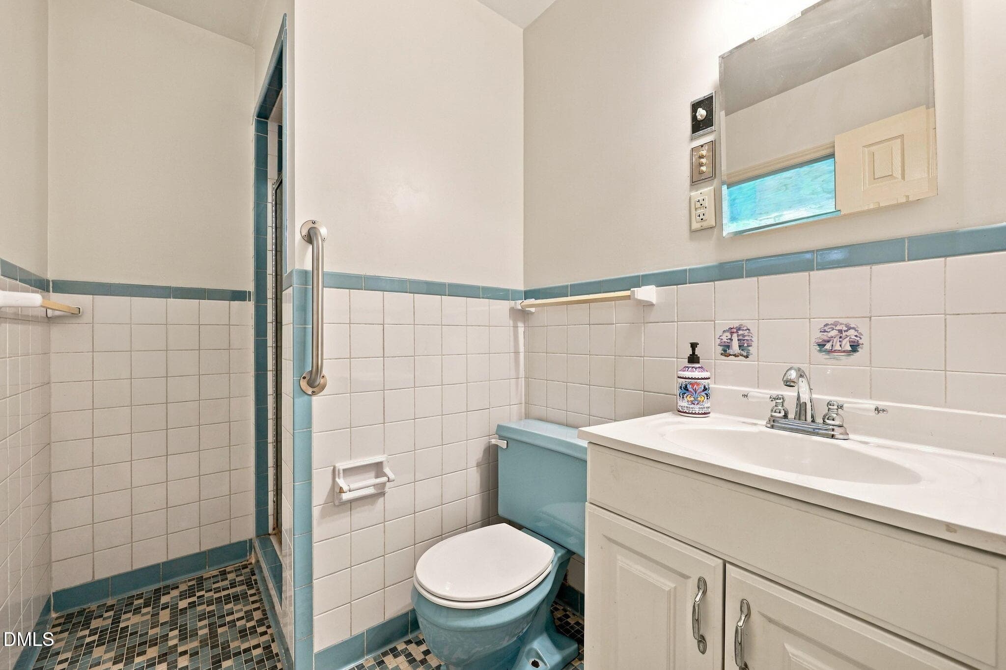 35-web-or-mls-IMG_2891_edit - 5812 Deblyn Avenue, Raleigh, NC 27612, Raleigh