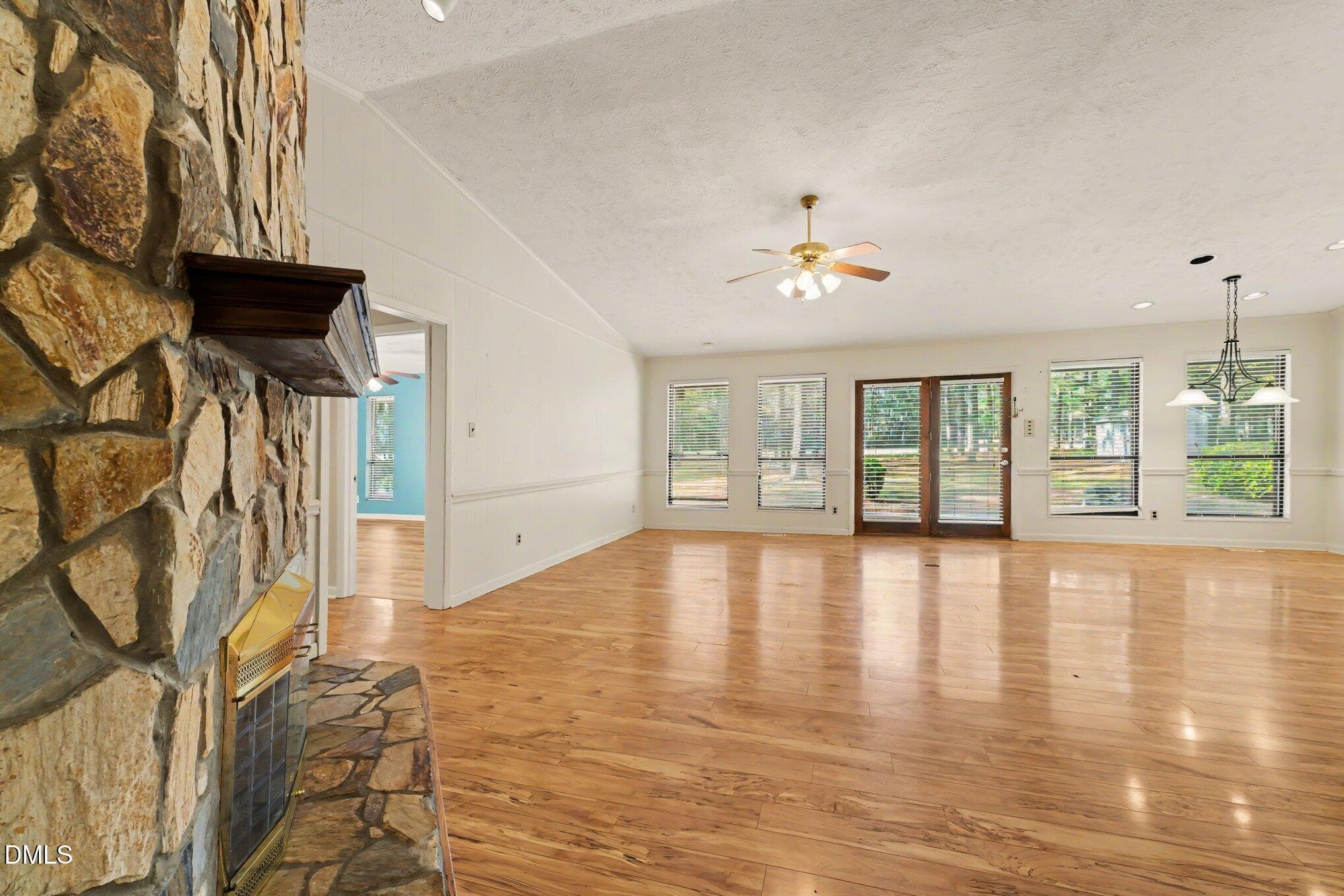 005_file_3613 - 6840 Uppingham Road, Fayetteville, NC 28306