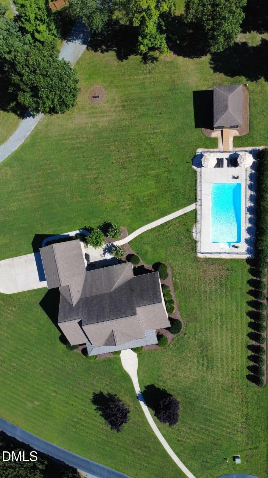 35-Drone Back Yard - 2957 Doris Drive, Burlington, NC 27217