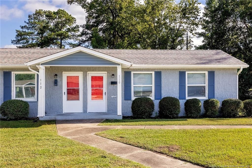 100 Sycamore Court, Fayetteville, NC 28301