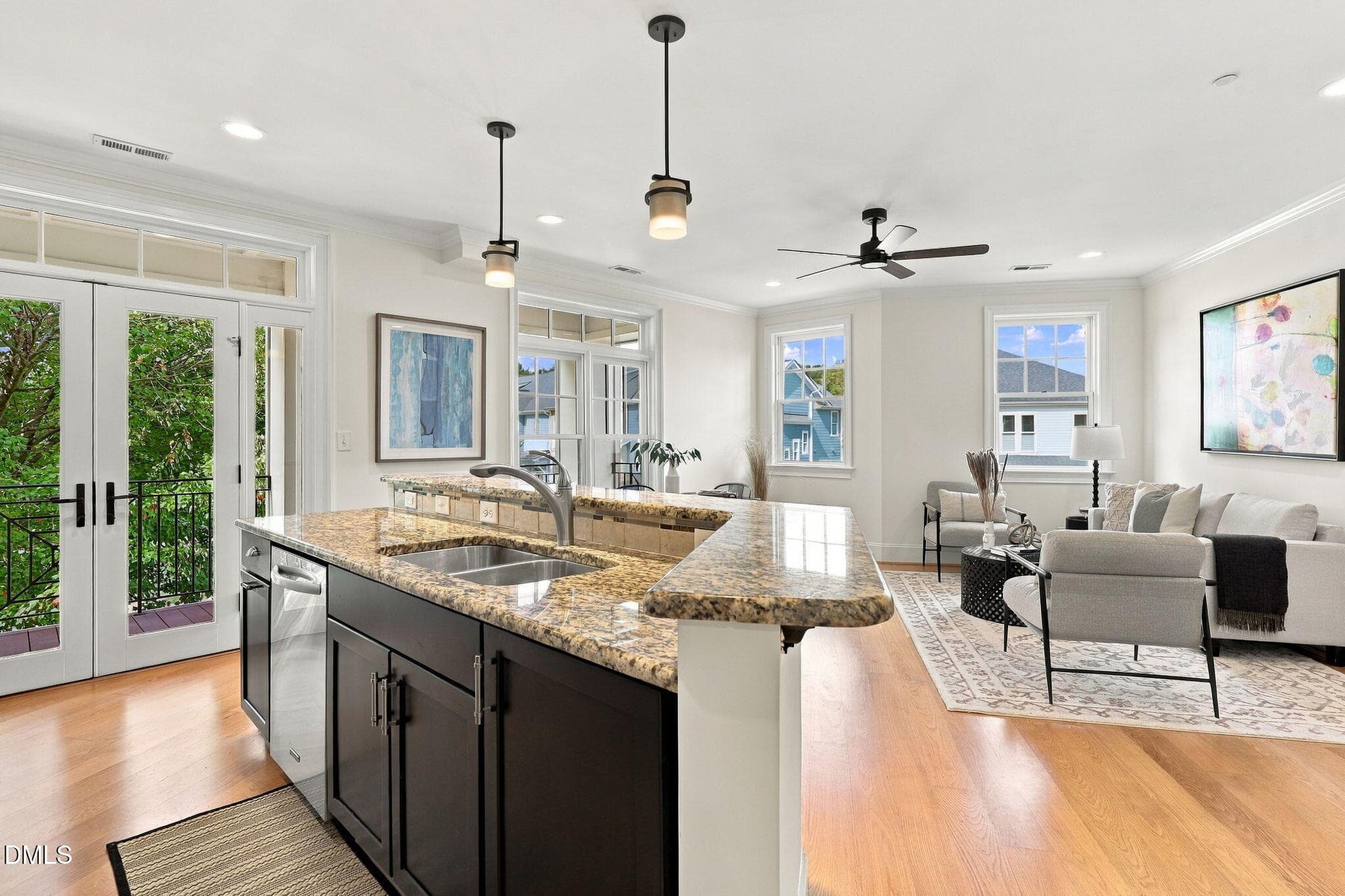 210 E Winmore Avenue, Chapel Hill, NC 27516