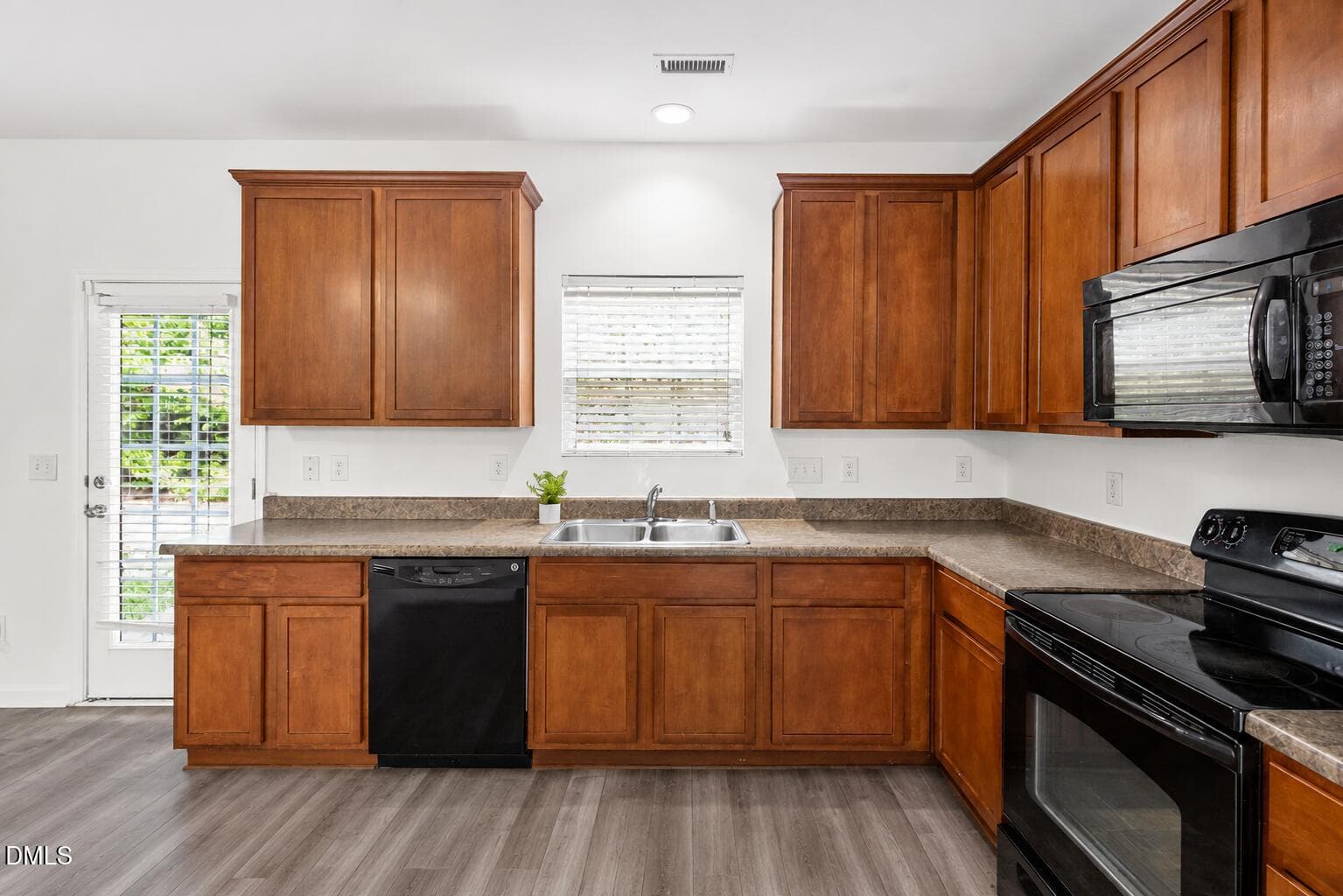 kitchenww - 705 Weeping Willow Drive, Durham, NC 27704