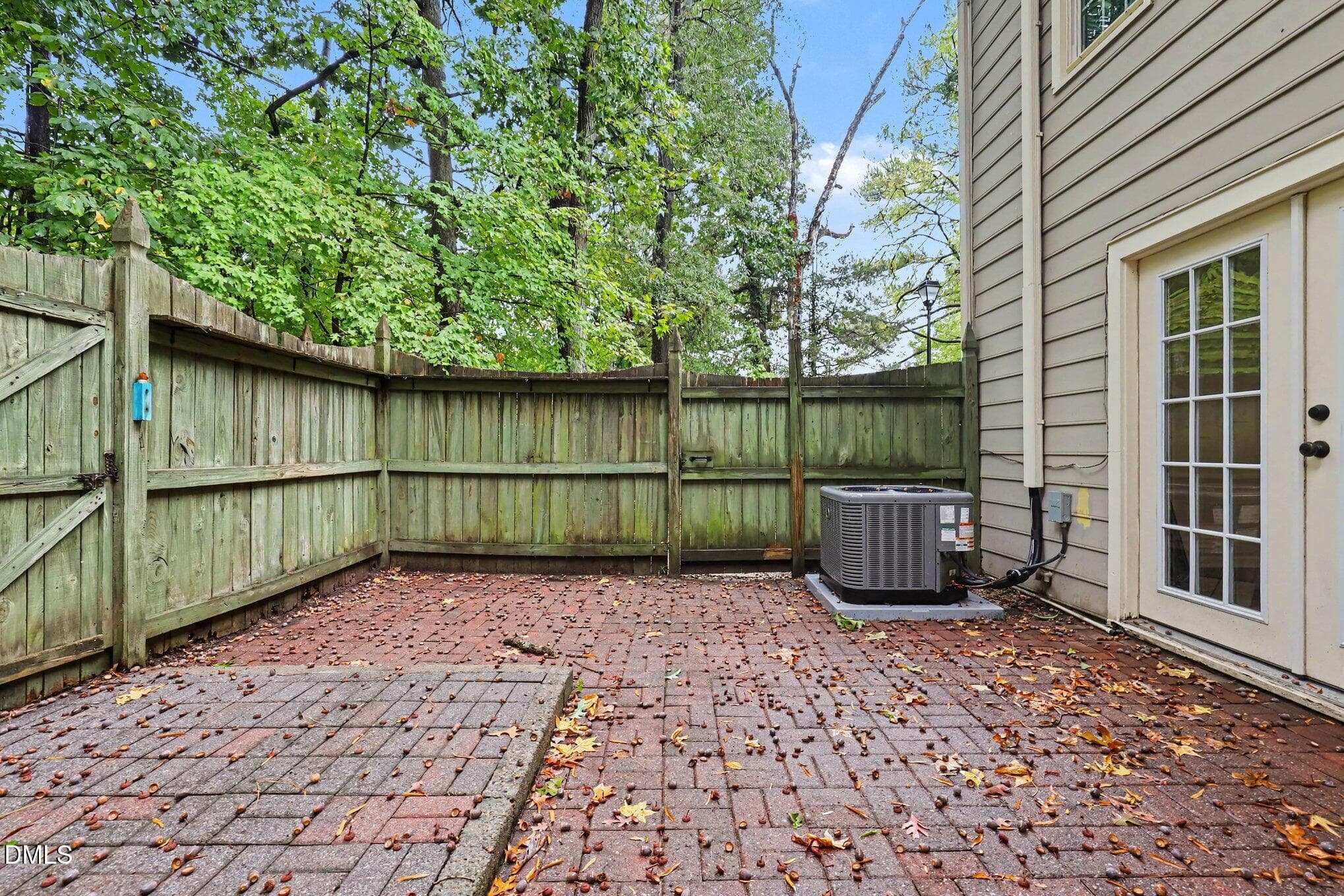 026_file_5283 - 5510 Forest Oaks Drive, Raleigh, NC 27609
