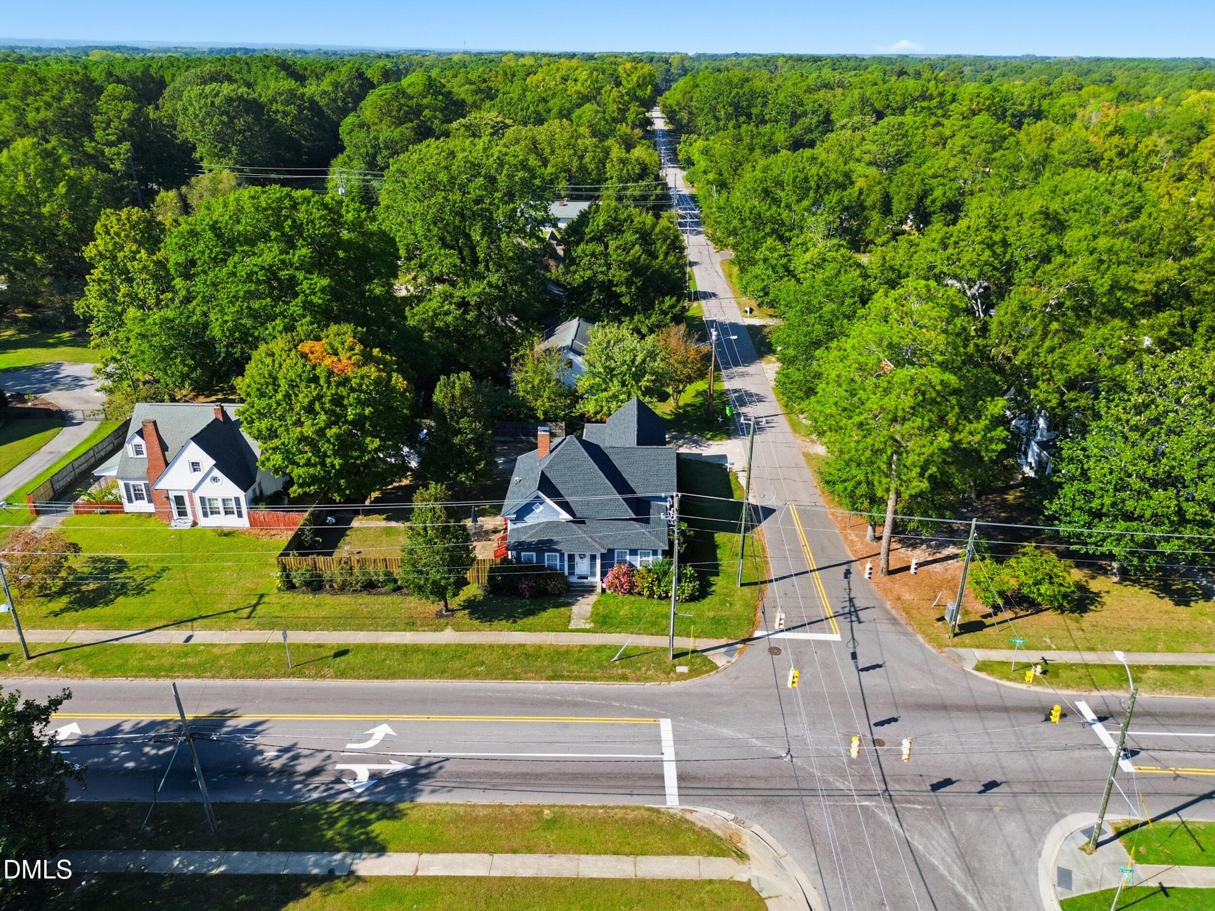 pearce-media-300-w-gannon-ave-drone-04 - 300 W Gannon Avenue W, Zebulon, NC 27597