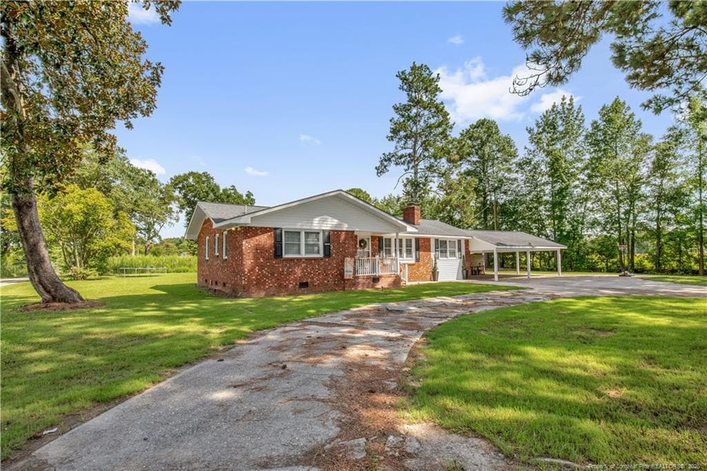 998 N Nc Highway 71, Maxton, NC 28364