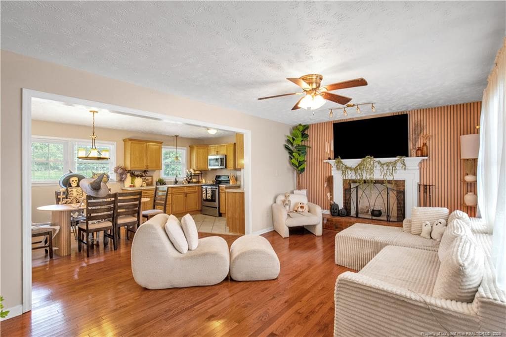 Photo 5 - 998 N Nc Highway 71, Maxton, NC 28364
