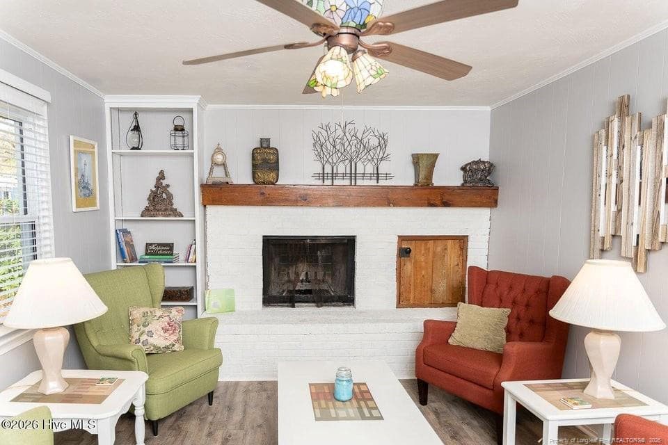 Photo 2 - 904 W Saunders Avenue, Aberdeen, NC 28315