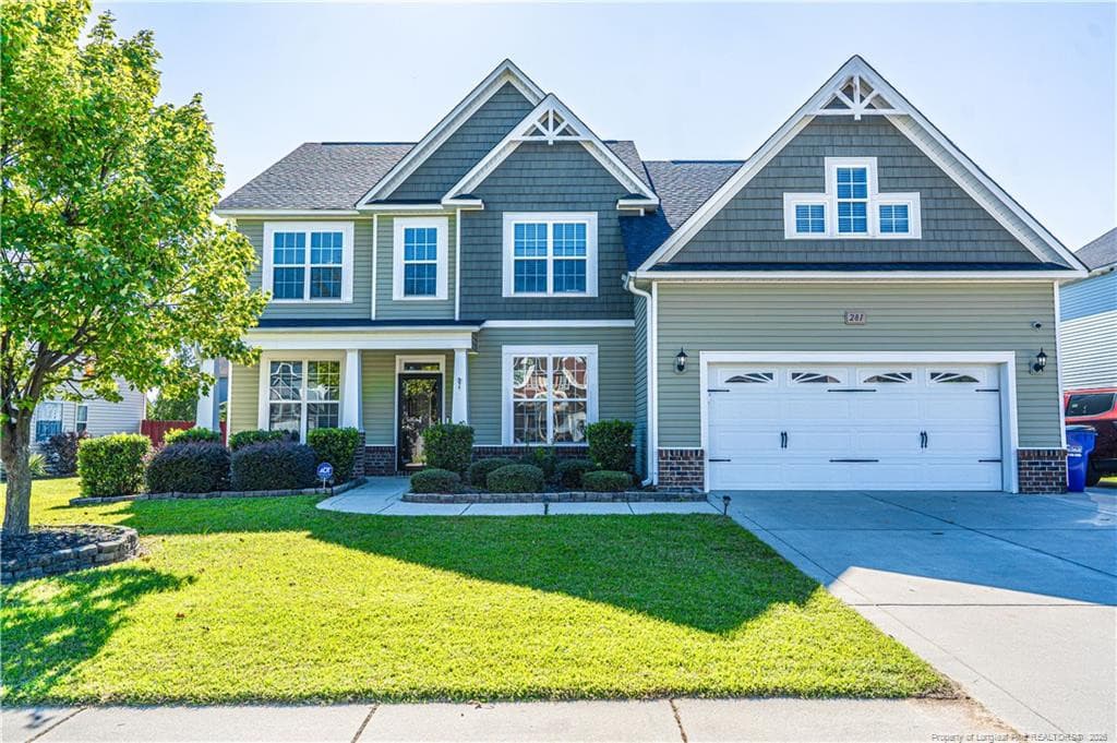 281 Fountain Grove Drive, Raeford, NC 28376