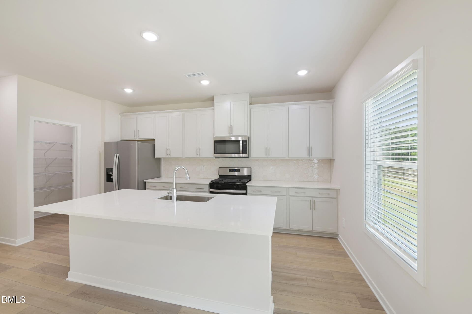 14-web-or-mls-Raleigh - Avalon Place - 1 - 1452 Hatteras Road, Durham, NC 27703