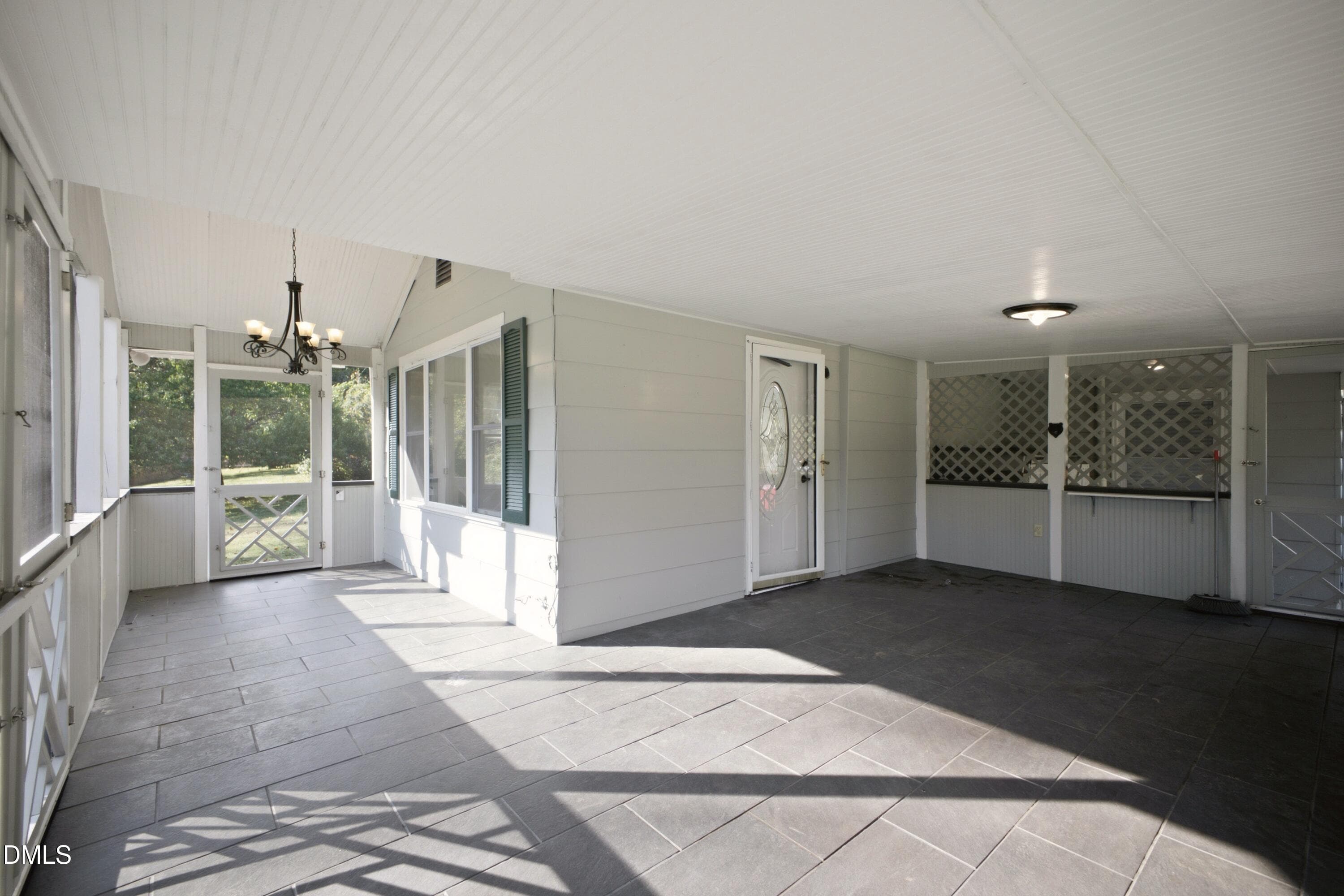 Screened-In Porch - 3002 University Station Road, Durham, NC 27705