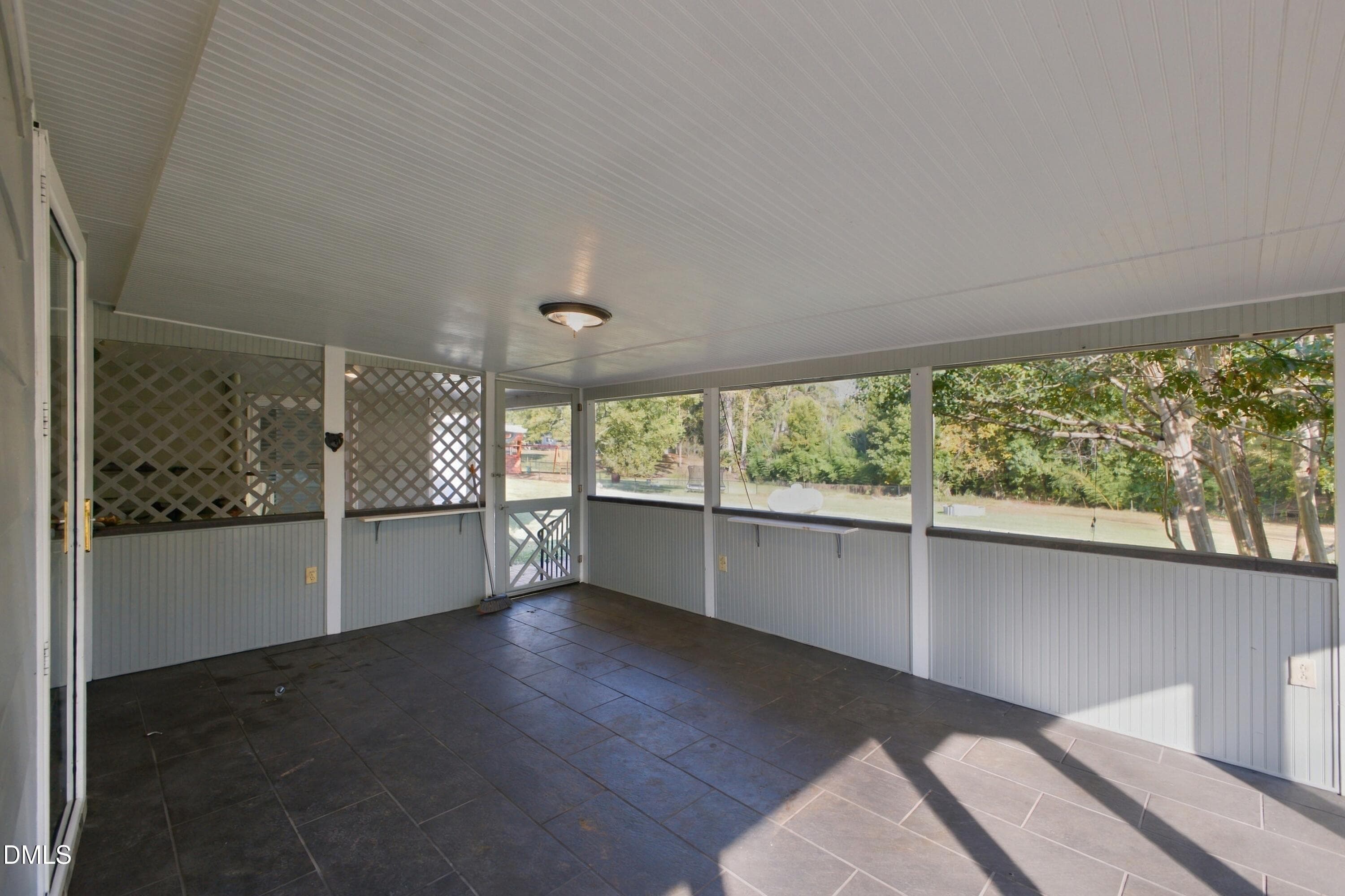 Screened-In Porch - 3002 University Station Road, Durham, NC 27705