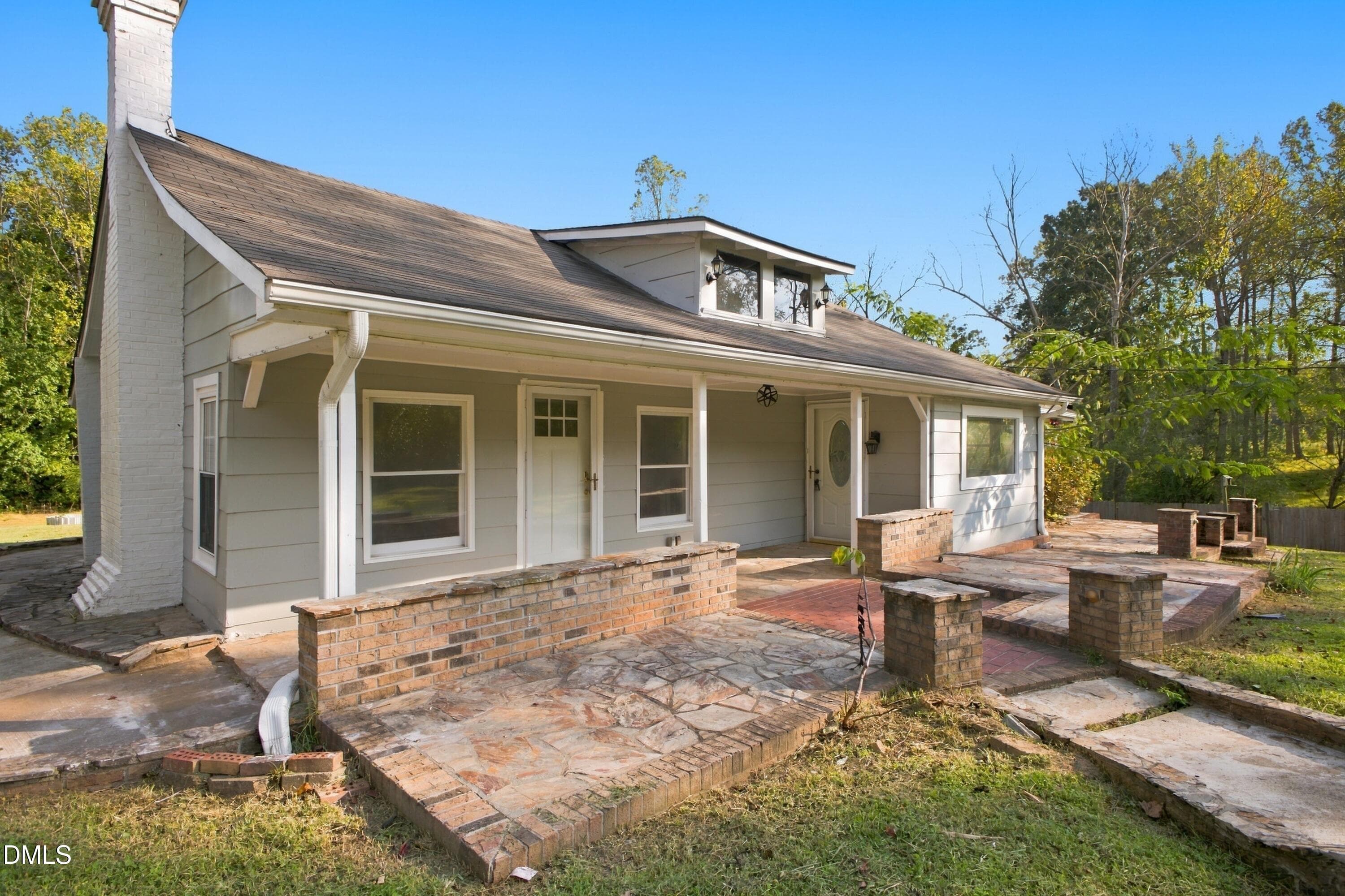 Front Porch - 3002 University Station Road, Durham, NC 27705