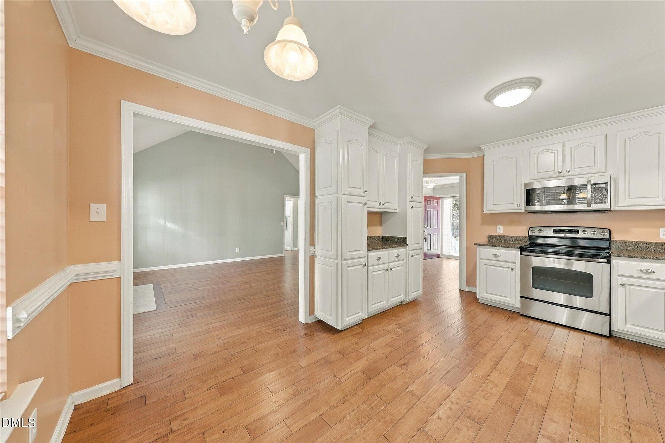 21-113 Falmouth-2616 - 113 Falmouth Court, Clayton, NC 27527