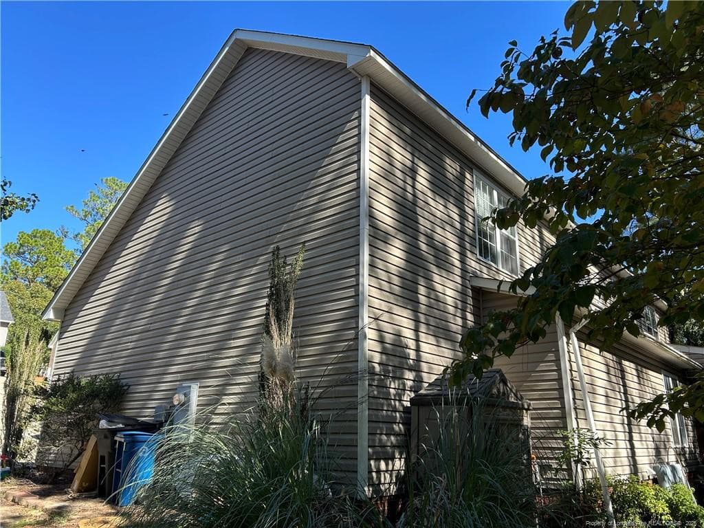 Photo 2 - 111 Lakeland Port, Sanford, NC 27332