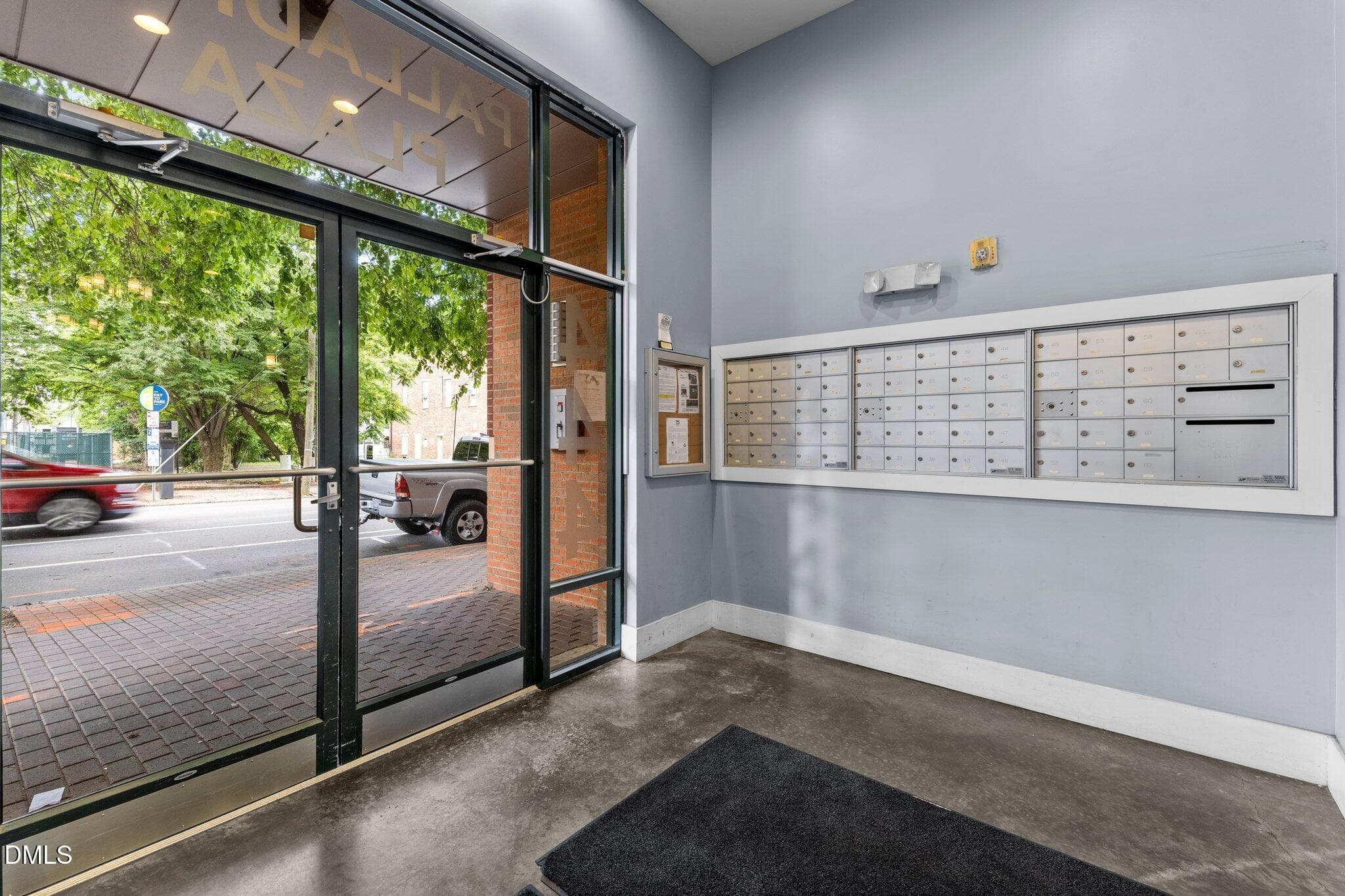 23-web-or-mls-DSC_0607 - 444 S Blount Street 216, Raleigh, NC 27601