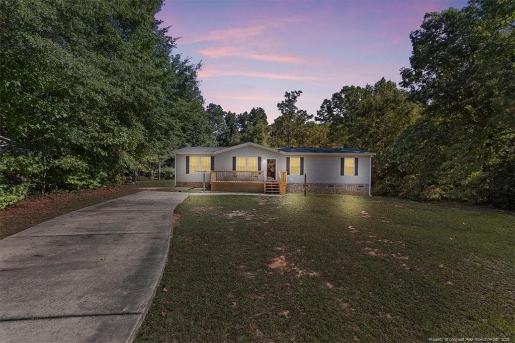 529 Serenity Lake Drive, Clinton, NC 28328