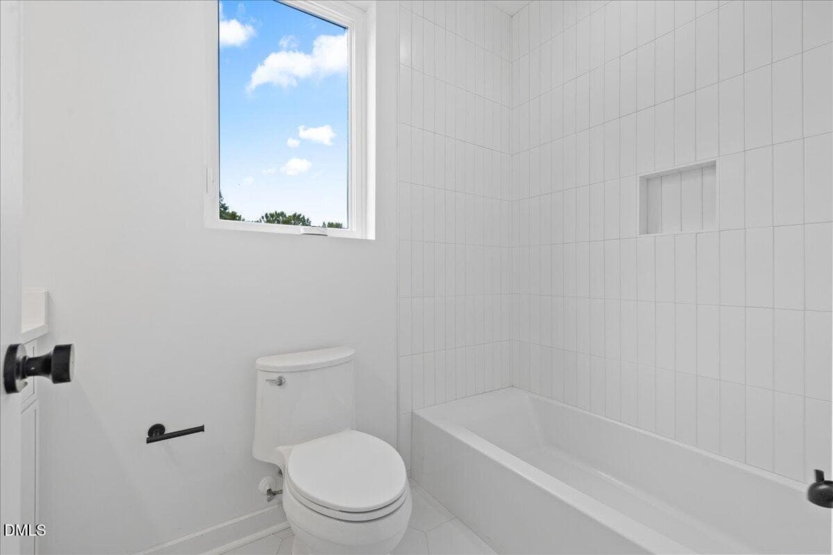 Secondary bathroom - 804 Cotton Place 102, Raleigh, NC 27601