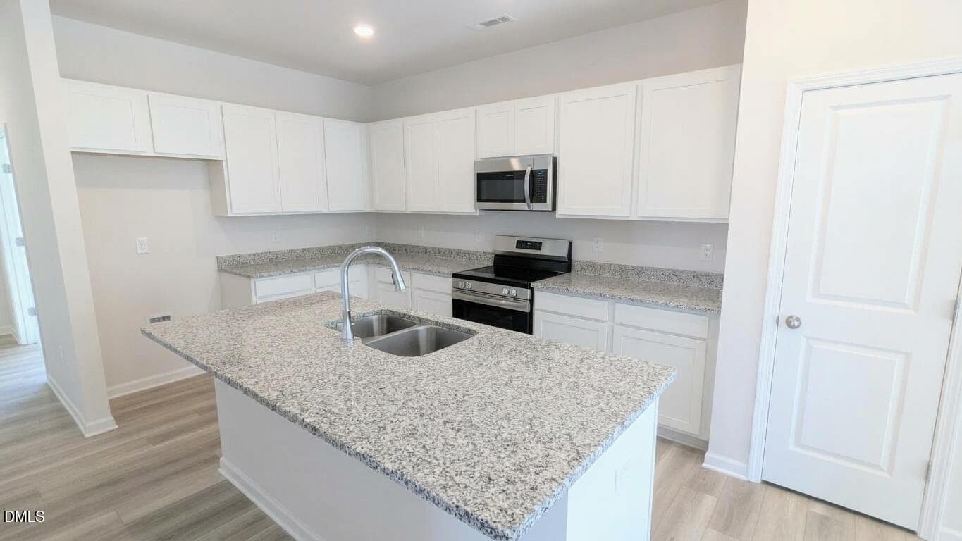78emto78emto78em - 95 Chardonnay Drive, Lillington, NC 27546