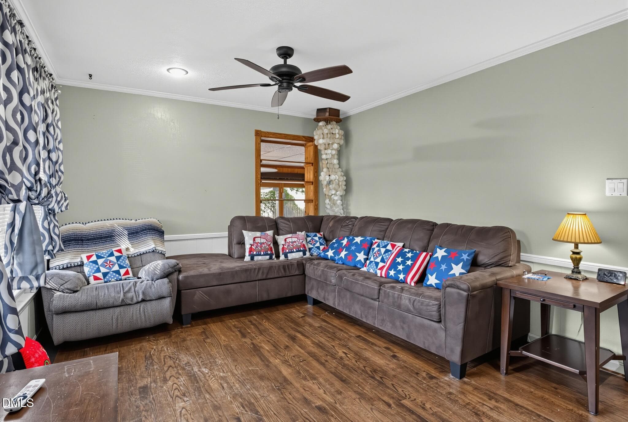 12_263_Shads_Ford_Blvd-Living_room-14-6 - 263 Shads Ford Boulevard, Fayetteville, NC 28314