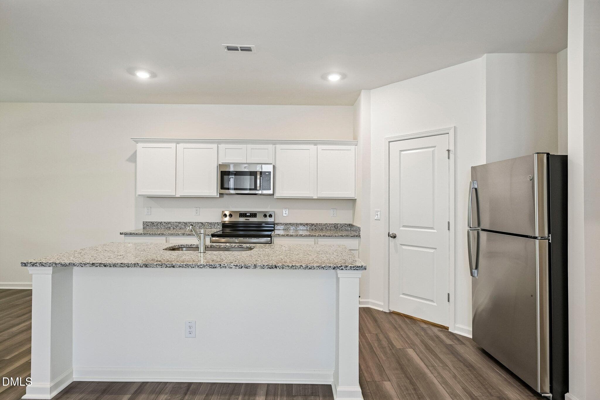 SL_Clay_Kitchen_a (2) - 862 Hanford Landing Drive, Graham, NC 27253