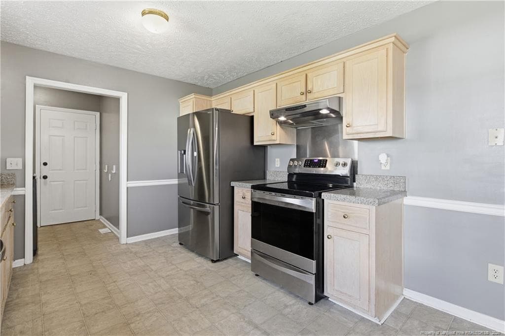 Photo 21 - 5204 Ballentine Street, Hope Mills, NC 28348
