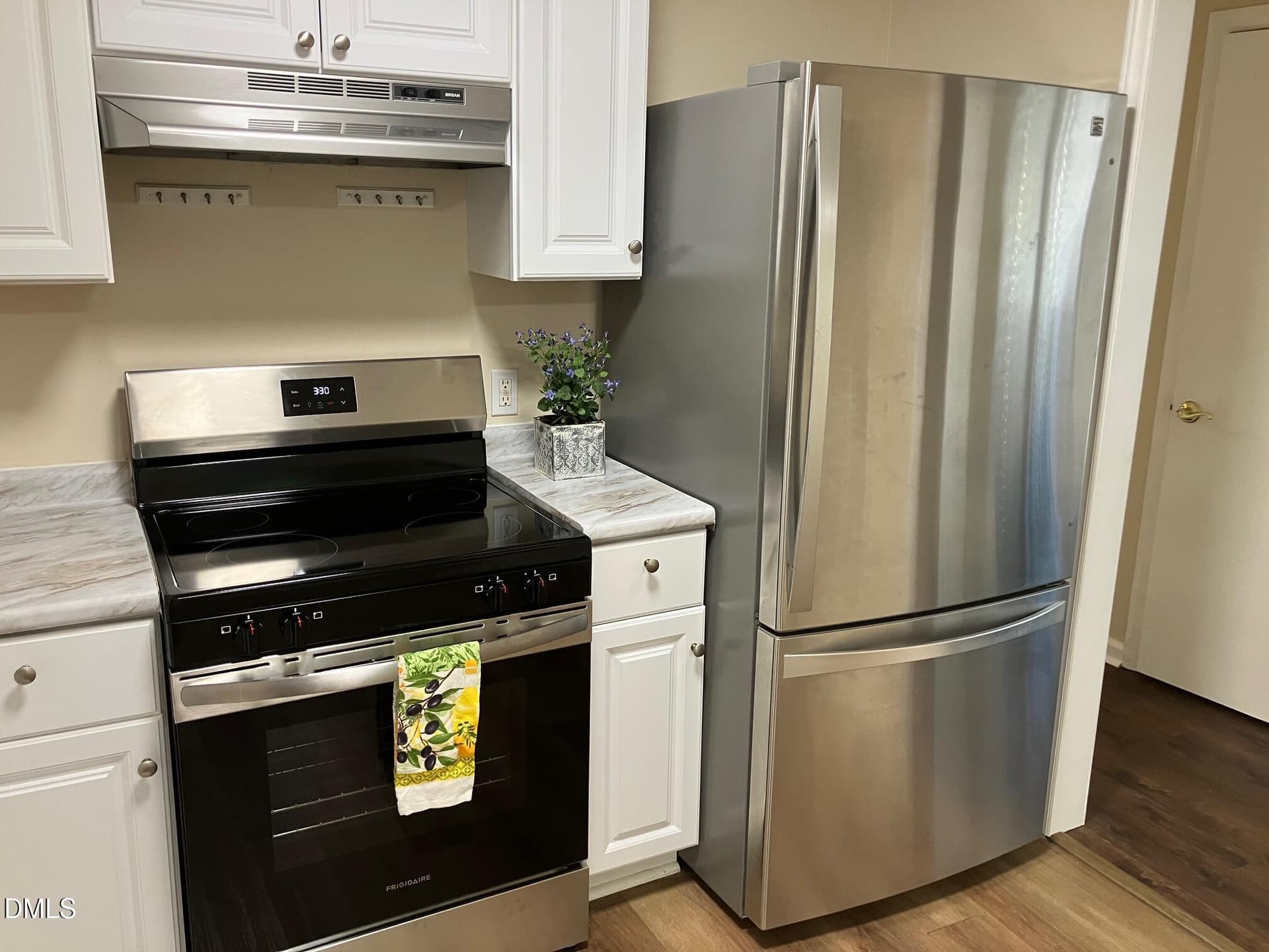 IMG_0886 - 1302 Hearthside Street, Durham, NC 27707
