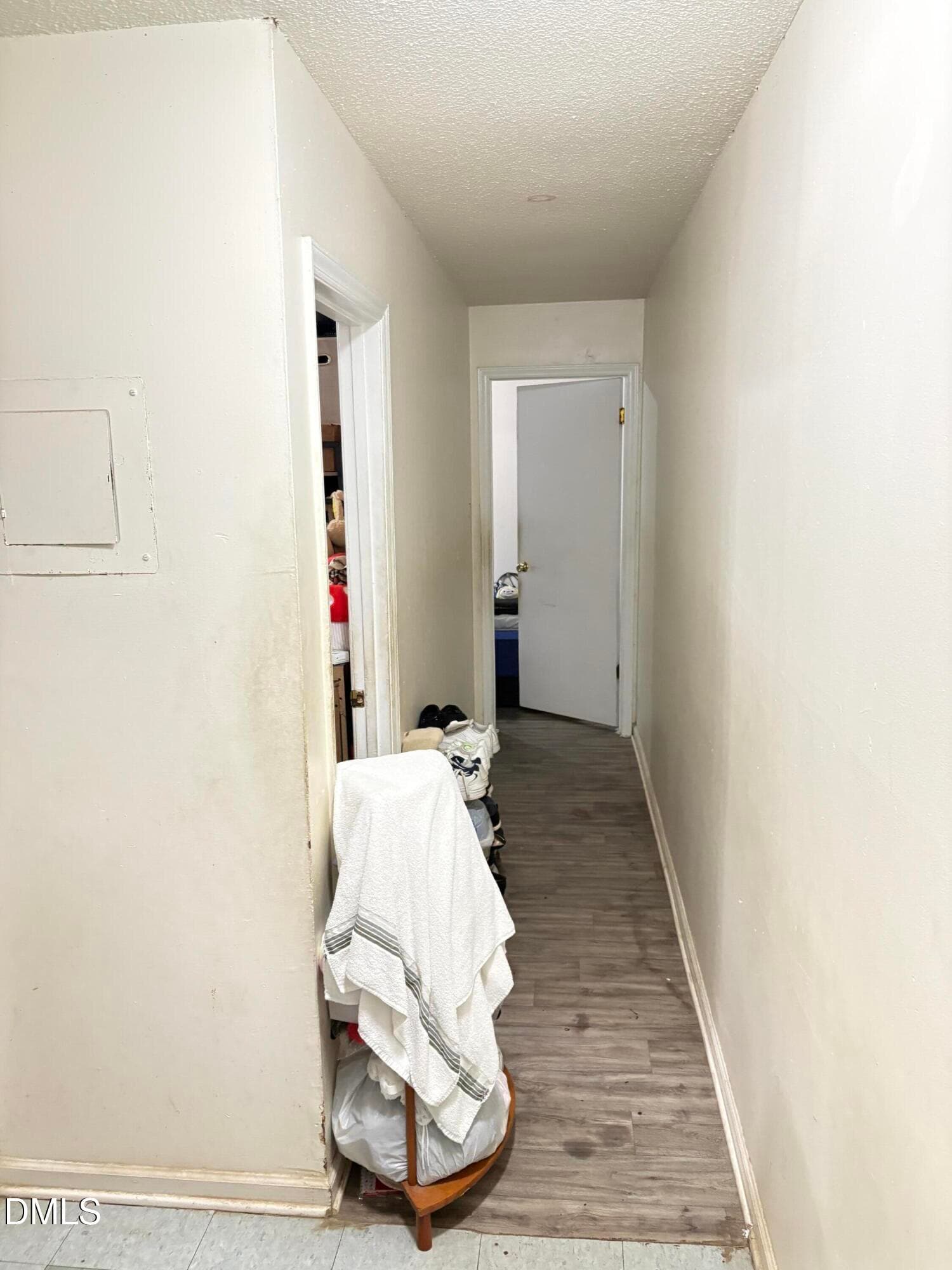 8- 524- Hallway - 524 Green Street, Durham, NC 27701