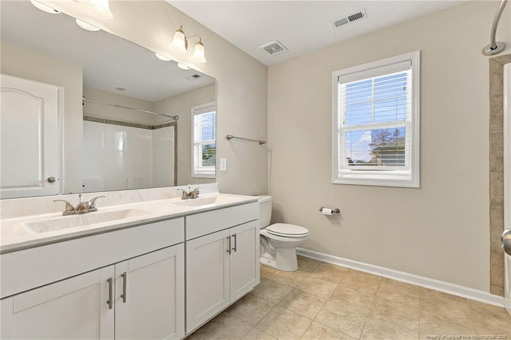 Photo 28 - 299 tipperary Street, Raeford, NC 28376