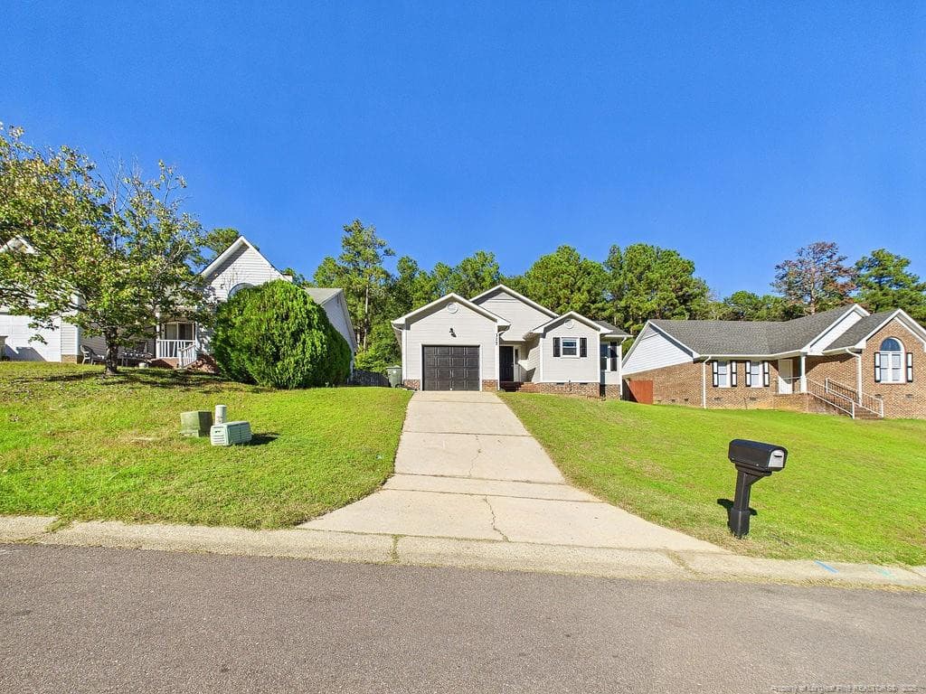 317 Abbottswood Drive, Fayetteville, NC 28301