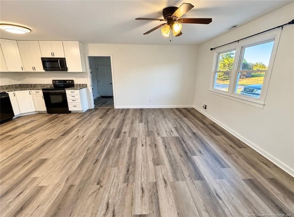 Photo 3 - 5992 Richfield Avenue, Hope Mills, NC 28348