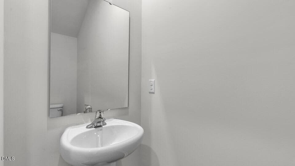 POWDER ROOM - 369 Freestall Drive, Wake Forest, NC 27587