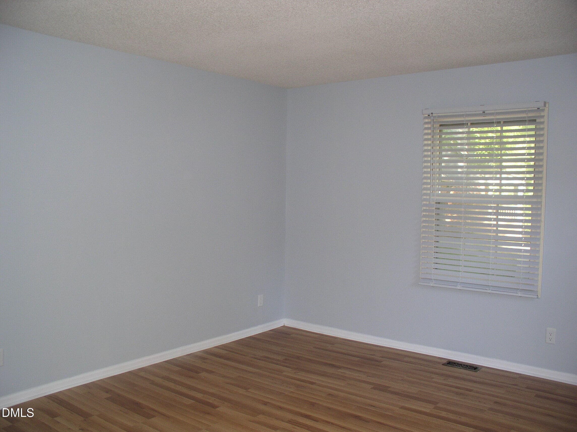 P1010153 - 1818 Brookrun Road, Henderson, NC 27536