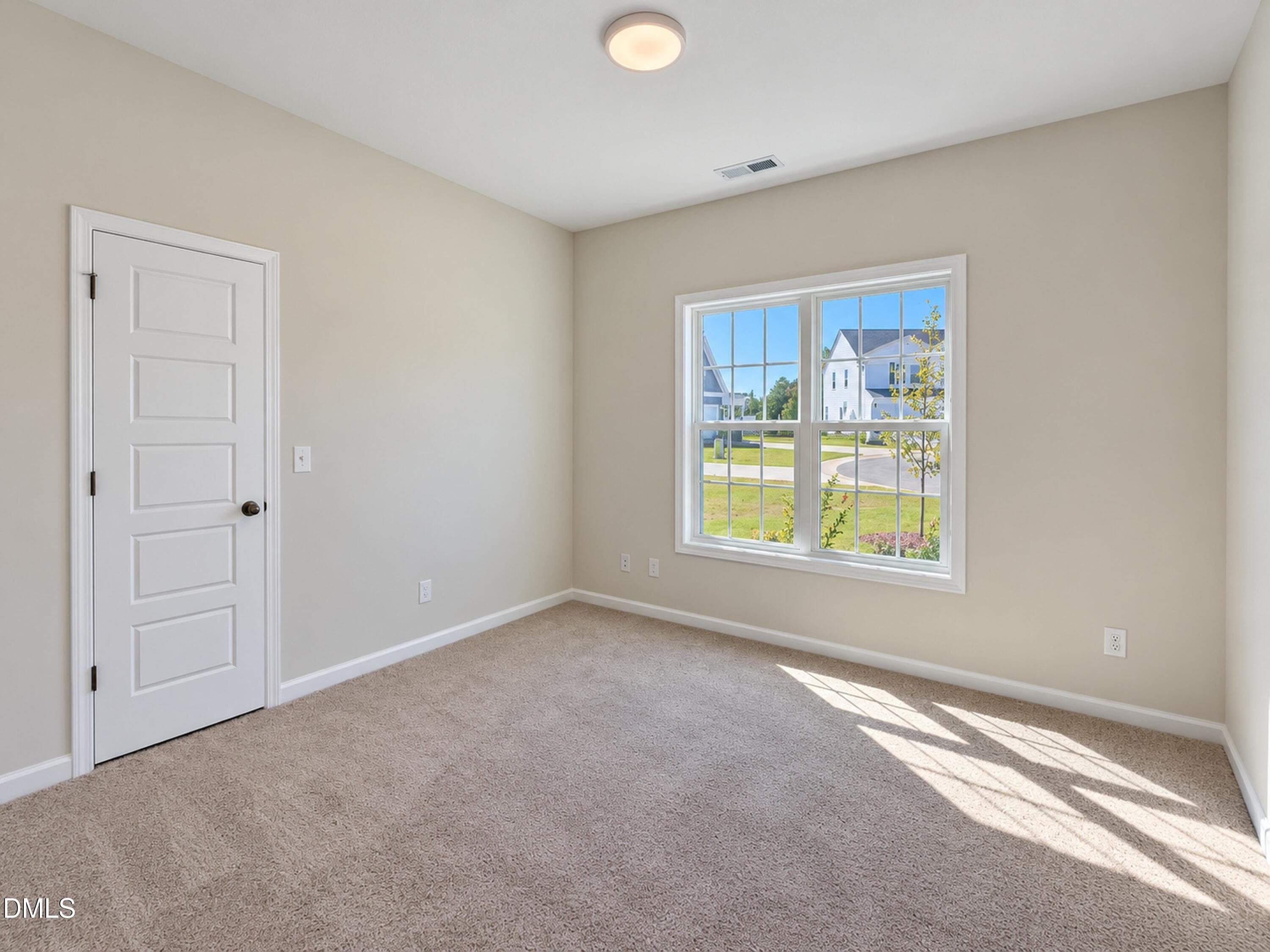 10.19.26 - 16 - 39 E Emily Gardens Drive (86), Selma, NC 27576