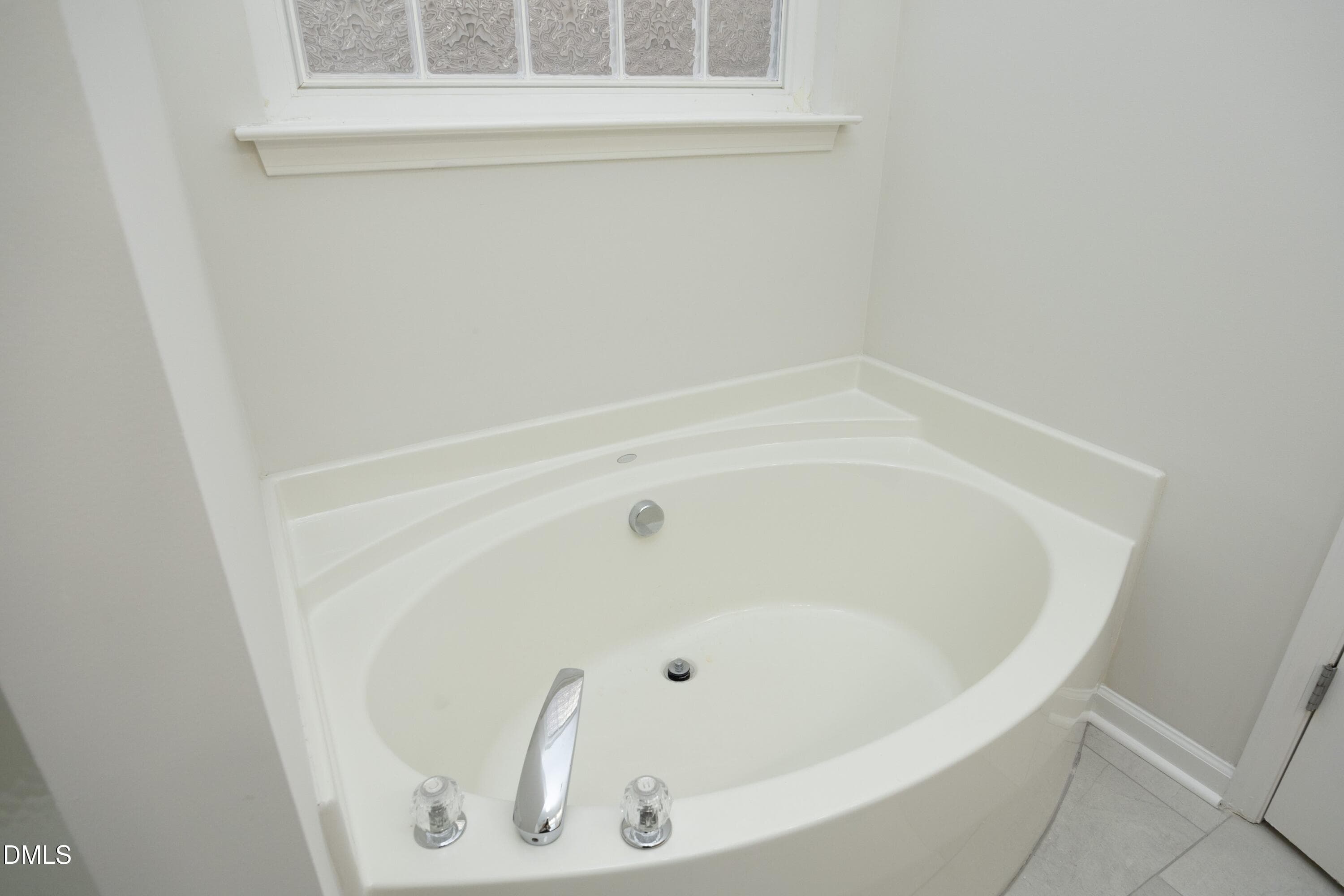 26Bath - 8204 Stone Cellar Drive, Raleigh, NC 27613