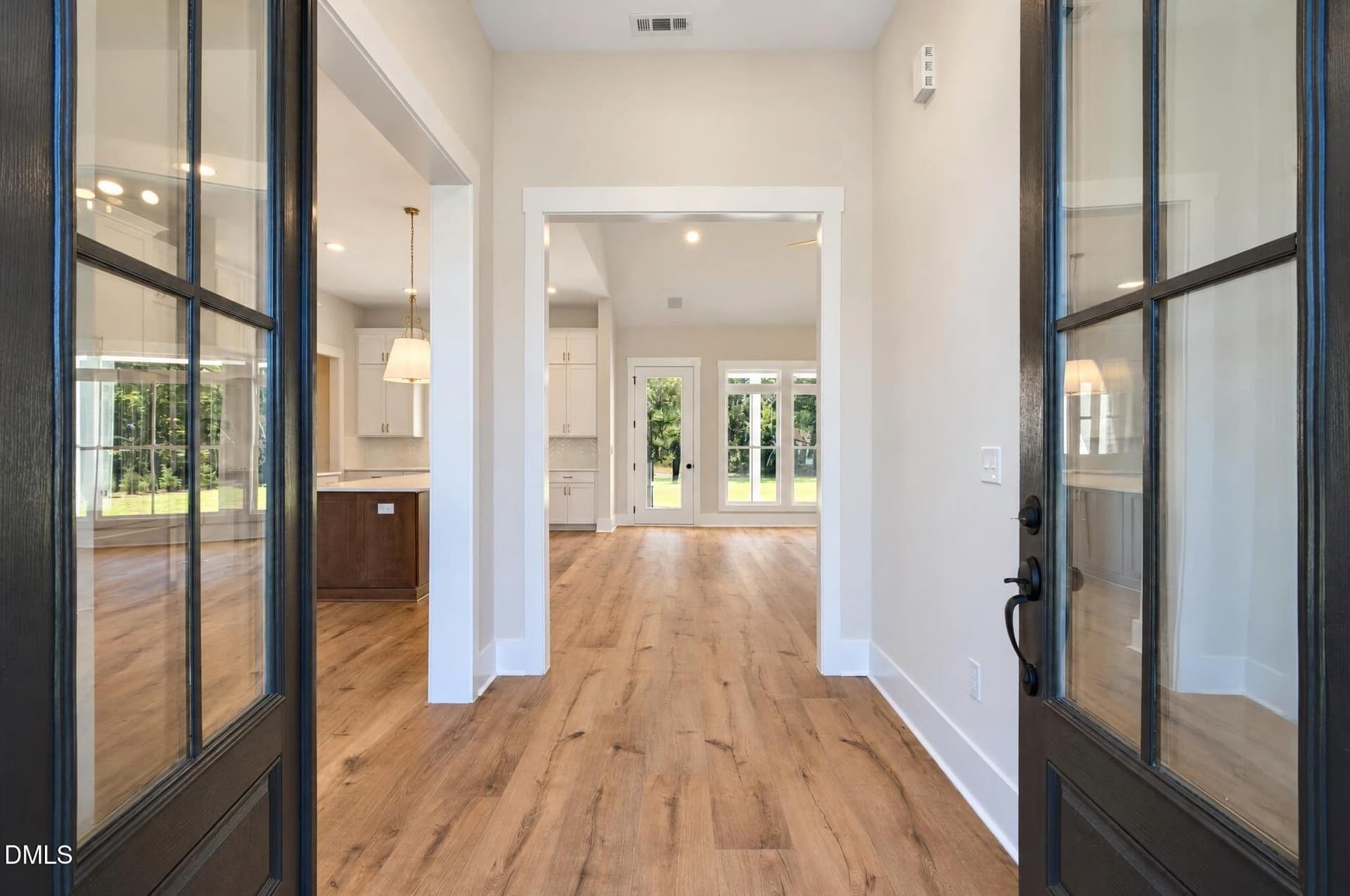 Entry - 9389 Nc-210, Four Oaks, NC 27524