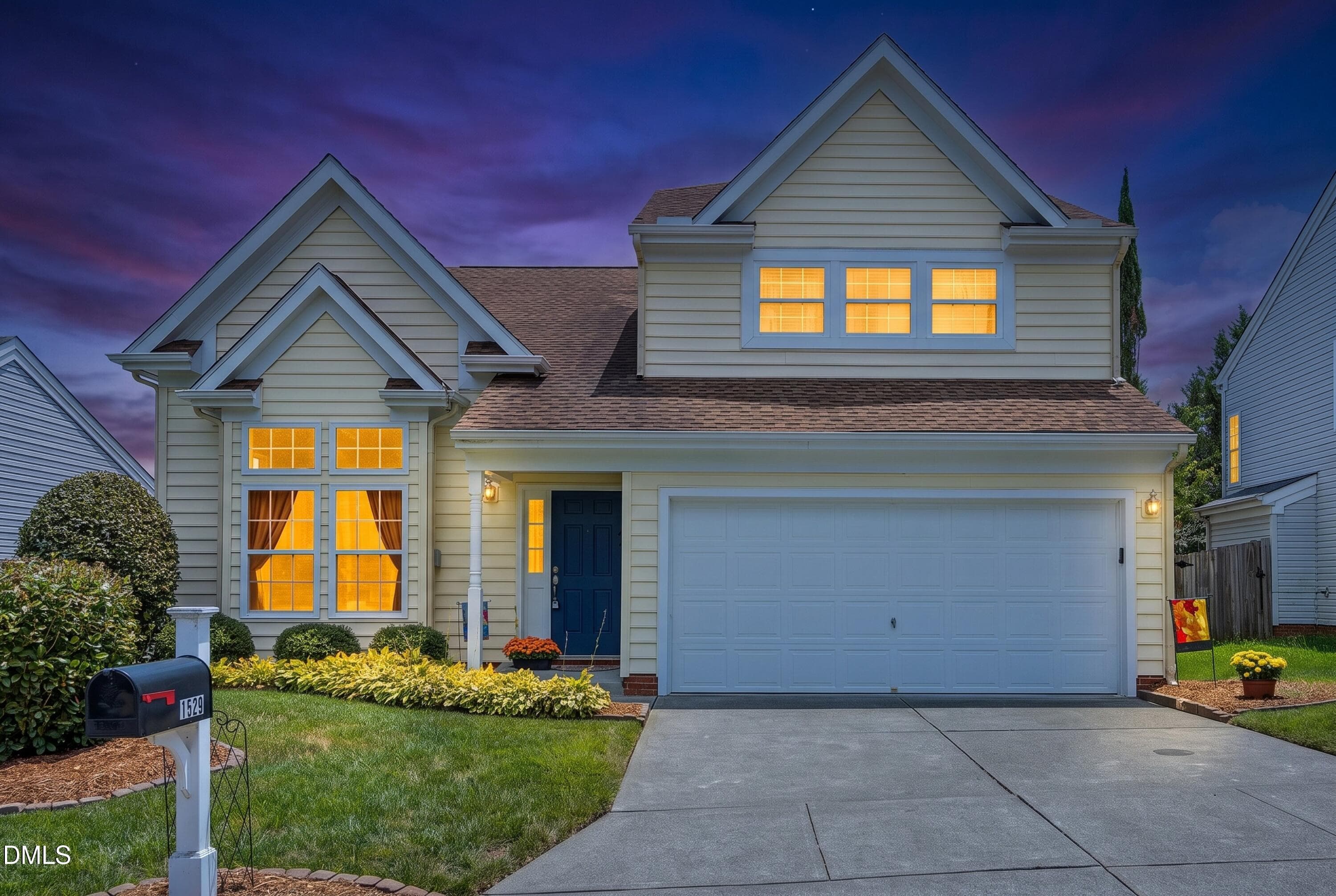 Front Twilight - 1529 Pebble Creek Crossing, Durham, NC 27713