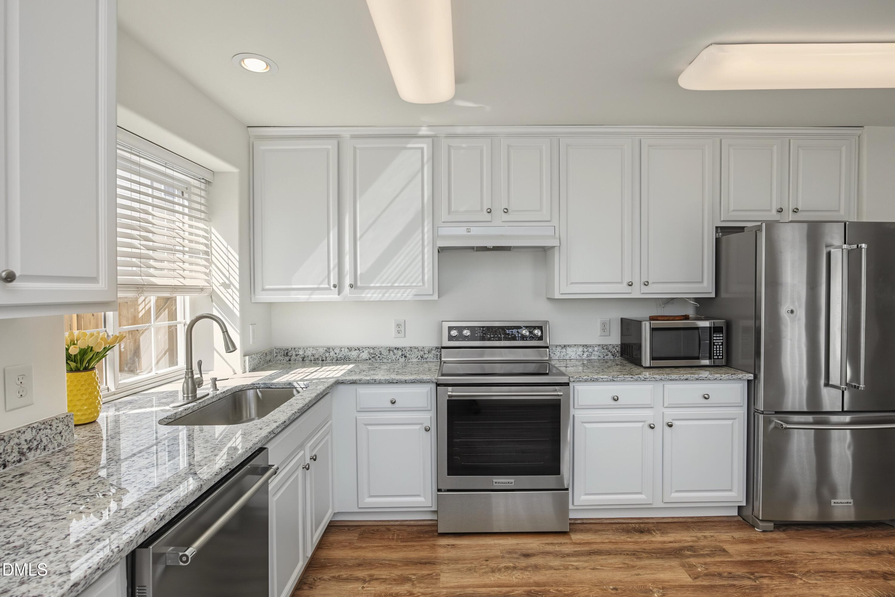Kitchen - 1529 Pebble Creek Crossing, Durham, NC 27713