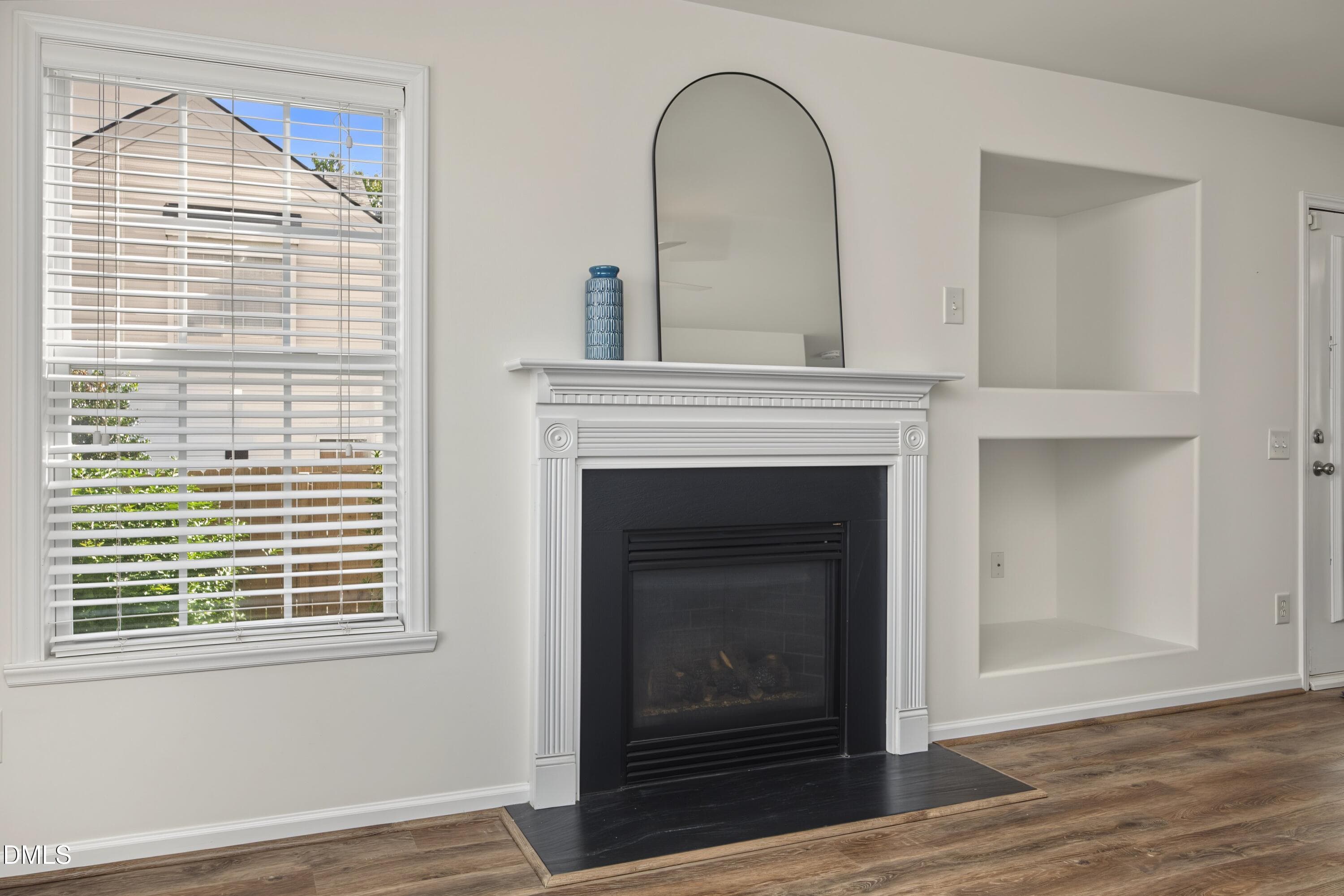 Gathering Room w/ FP - 1529 Pebble Creek Crossing, Durham, NC 27713