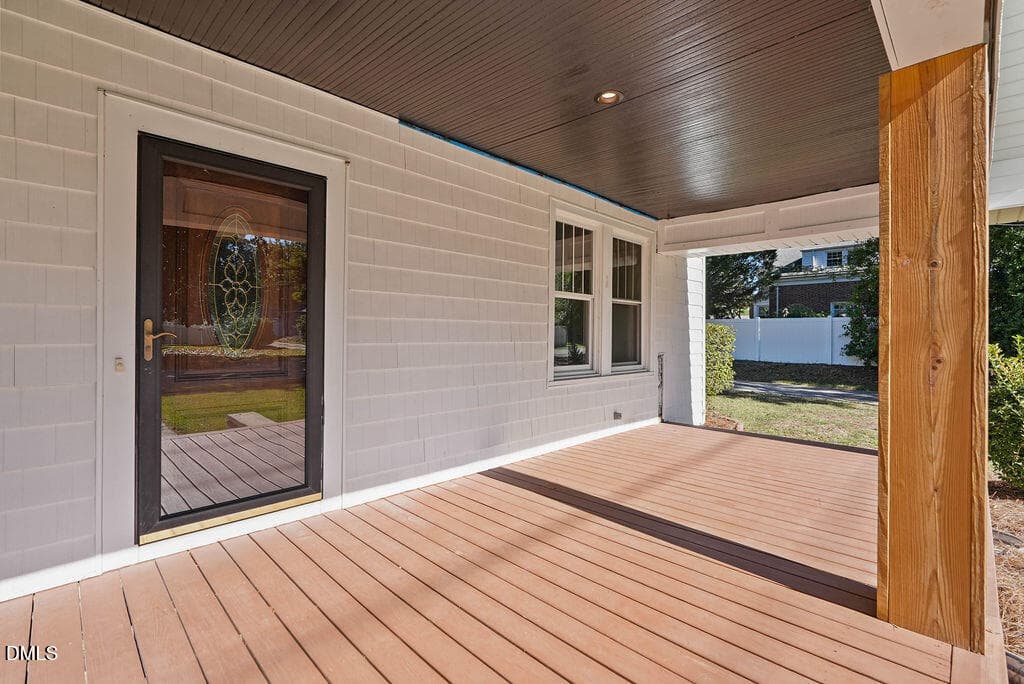 done710wdivinest-9 - 710 W Divine Street, Dunn, NC 28334