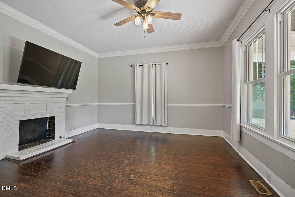 done710wdivinest-12 - 710 W Divine Street, Dunn, NC 28334