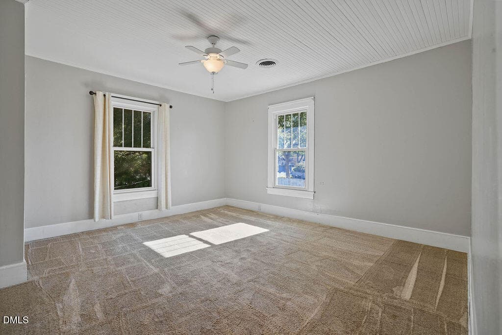 done710wdivinest-24 - 710 W Divine Street, Dunn, NC 28334