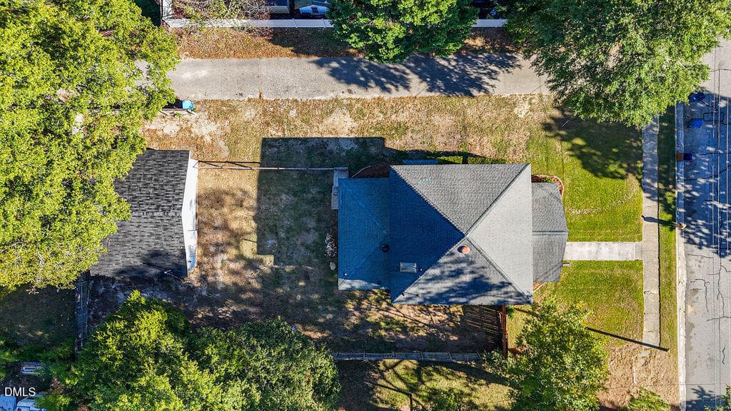 done710wdivinest-30 - 710 W Divine Street, Dunn, NC 28334